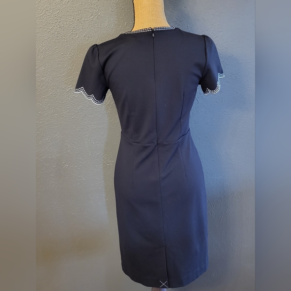 Ann Taylor Size 2 Black Knit Fitted Short Sleeve Dress - Picture 8 of 11